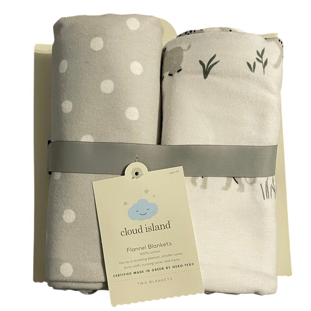 Cloud Island 2-pack Flannel Blankets